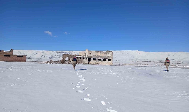 Erzurum'da düzensiz göçmen operasyonunda 12 kişi yakalandı
