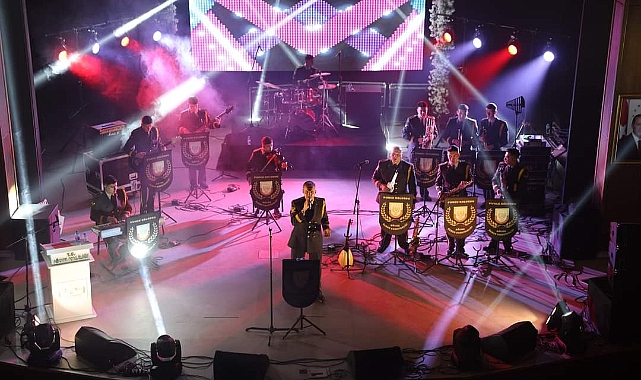 Iğdır'ın Kurtuluş Yıldönümünde Askeri Bando Konseriyle unutulmaz bir gece yaşandı