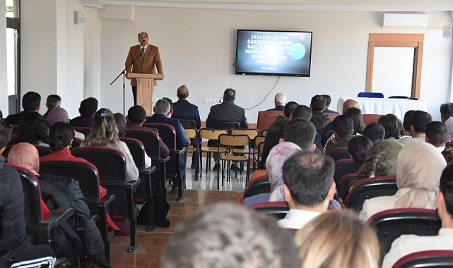 İl Milli Eğitim Müdürü Aziz Gün Tuzluca'da Öğretmenlerle Bir Araya Geldi
