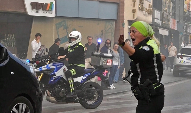 Kadın polisin yangın hassasiyeti