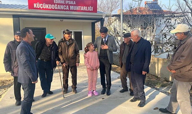 Köyde kalan tek çocuk Ayça Durmaz'ın arkadaşları da yaşlılar oldu