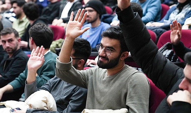 Öğrenciler THY insan kaynakları ekibi ile buluştu