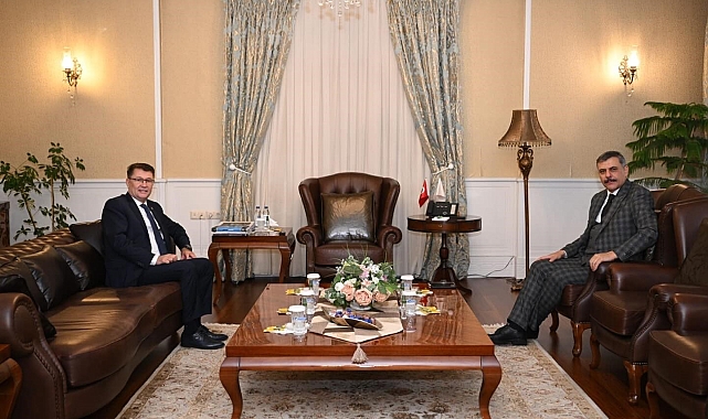 Prof. Dr. Osman Mert'ten Vali Çiftçiye ziyaret
