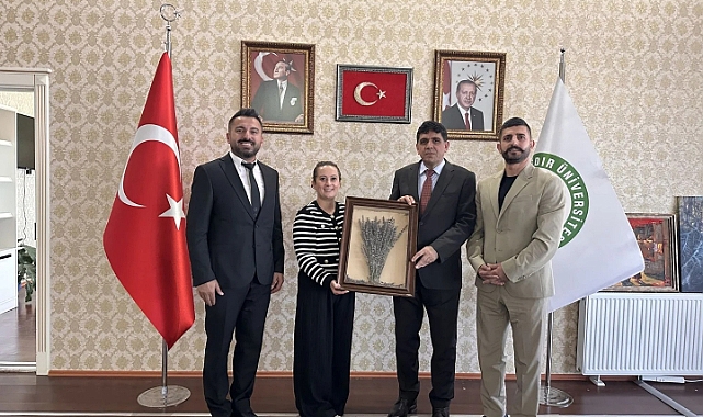 Rektör Alma, TÜBİTAK Destekli Proje Yürütücüleriyle Bir Araya Geldi