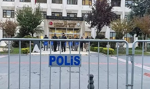 Son dakika... Mardin, Batman ve Halfeti Belediyeleri'ne kayyum atandı! İşte yeni görevlendirmeler