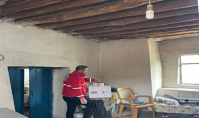 Türk Kızılay'ından Iğdır'da İhtiyaç Sahiplerine Yardım