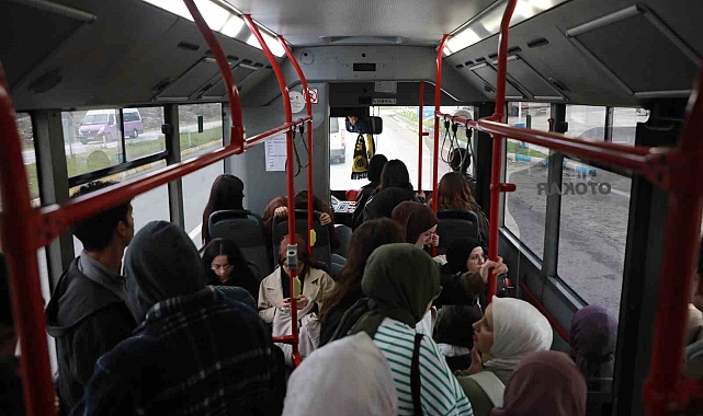 Üniversite öğrencilerine ücretsiz ulaşım