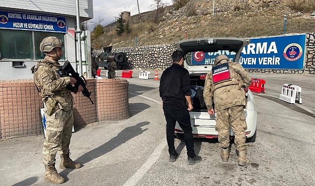 Van'da ürütülen çalışmalar sonucunda çeşitli suçlardan 14 kişi tutuklandı