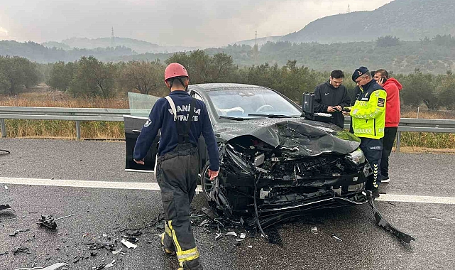 Yağış ve sis kazaları beraberinde getirdi