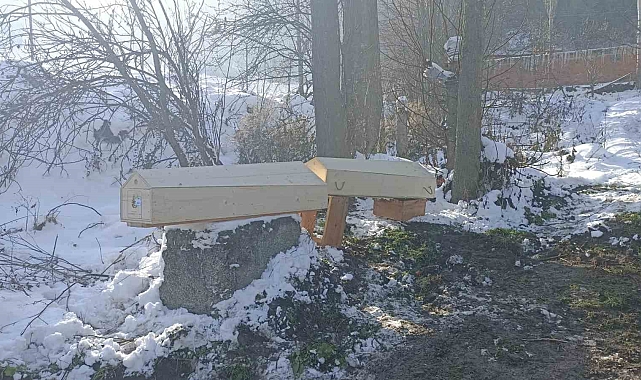 Yangında hayatını kaybeden baba ile engelli oğlu toprağa verildi
