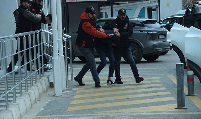 3 genci öldüren zanlı: "Kafa attılar ben de ateş ettim"