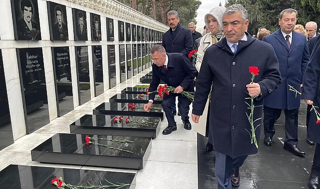 AK Parti Milletvekili Cantürk Alagöz'den Şehitlere Saygı Ziyareti