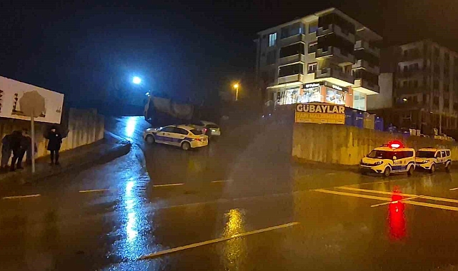 Bartın'da 10 metre yükseklikteki köprüden atlayarak polisten kaçan şahıs evinde yakalandı