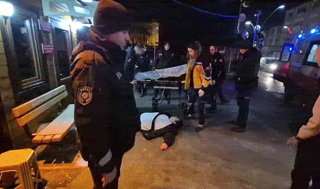 Bartın'da Korkutan Manzara: Sokak Ortasında Sızan Kişi Hayat Mücadelesi Verdi