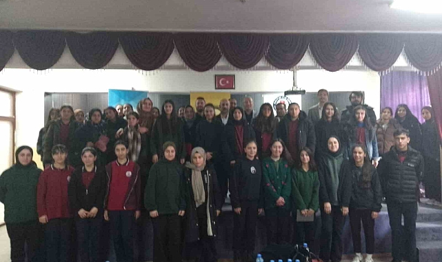 "Bir Bilenle Bilge Nesil" Projesi Patnos'ta Yaşama Geçti