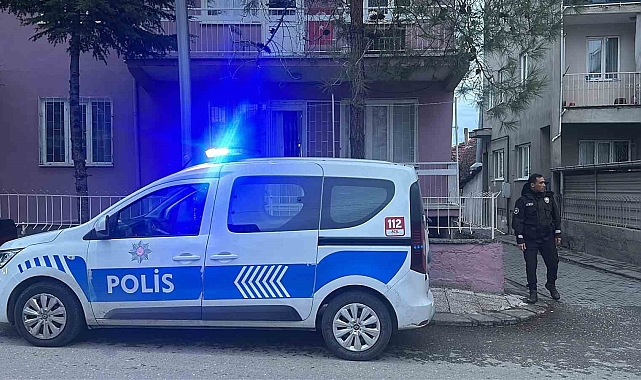 Bu kez de kadın şiddeti! Tartıştığı kocasını bıçakla ağır yaraladı!