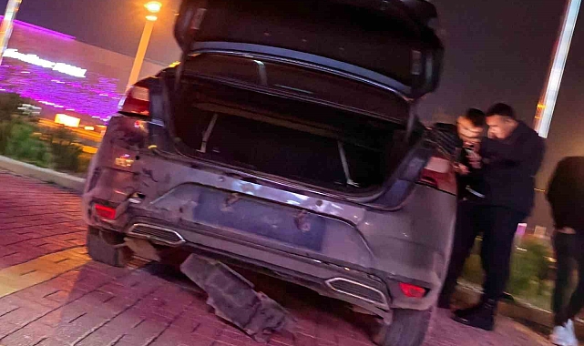 Bursa'da bir kişi, aracıyla seyir halindeyken silahlı saldırıya uğradı