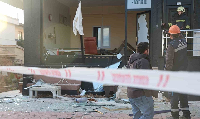 Doğalgaz kombi girişinde oluşan gaz sıkışması patlama meydana geldi