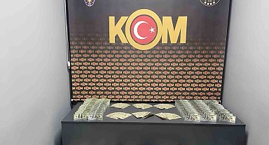 Doğubayazıt'ta Sahte Dolar Operasyonu: 18 Bin 700 Dolar Ele Geçirildi!