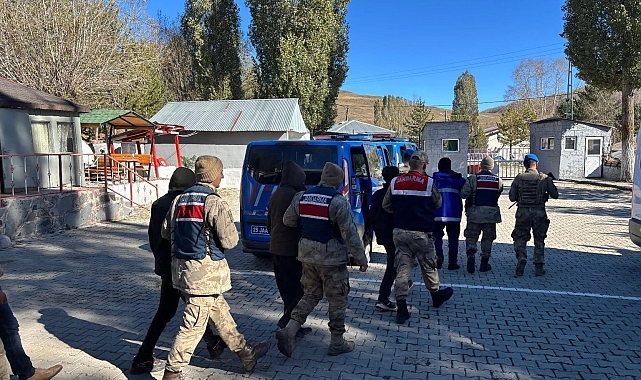 Erzurum'da 59 düzensiz göçmen yakalandı