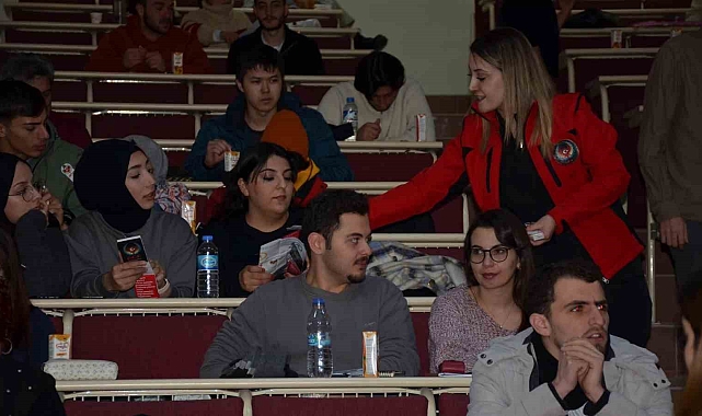 Erzurum'da Gençlere Güvenli Gelecek Bilinci Aşılanıyor