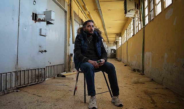 Eski mahkum Esad'a seslendi: "Ben ölmedim, buradayım ve yaşıyorum"