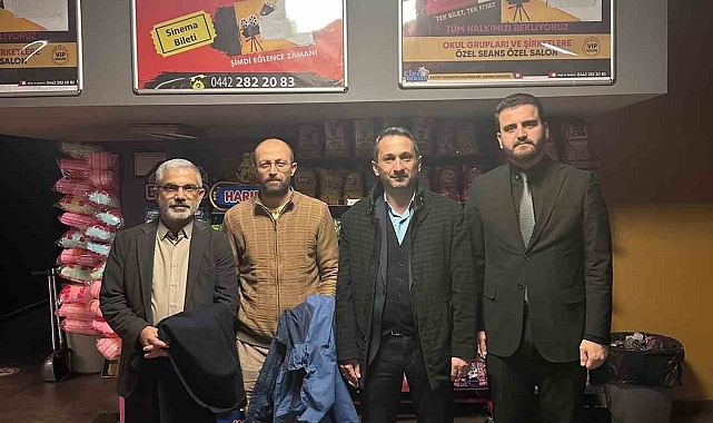 "Hep Otuz Üç Yaşında" Filmi Erzurum'da Büyük İlgi Görüyor
