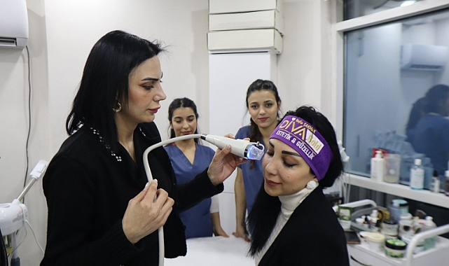 Iğdır'da Bir İlk: Altın İğne Radyo Frekansla Cilt Bakımı Uygulaması