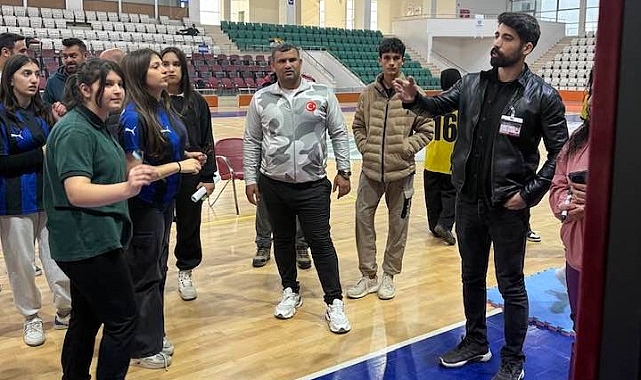 Iğdır'da Okul Sporları Dart Turnuvası Heyecanla Başladı