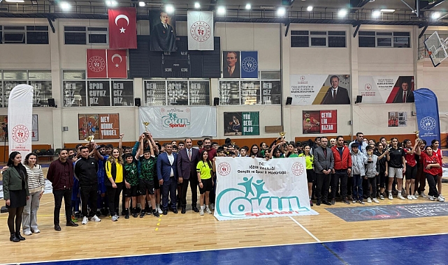Iğdır'da Yıldız Hentbol Müsabakaları Tamamlandı
