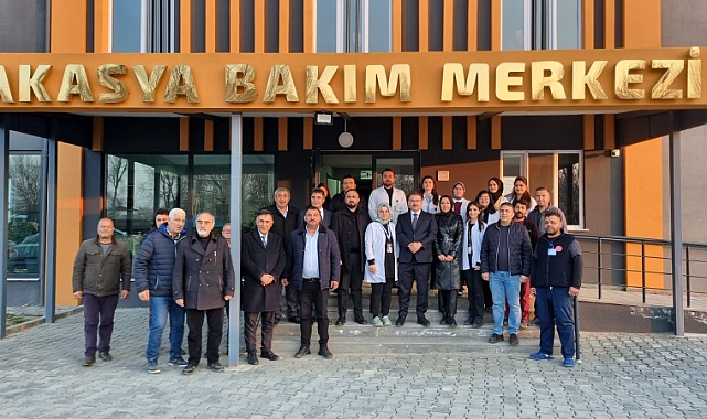 Iğdır Valisi Ercan Turan, 3 Aralık Dünya Engelliler Günü dolayısıyla Akasya Bakım Merkezi'ni ziyaret etti
