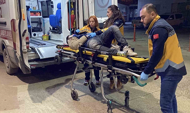 İnegöl'de Motosiklet Kazası: Genç Sürücü Ağır Yaralı