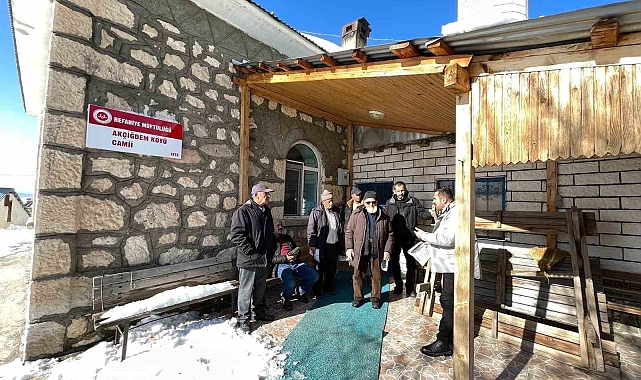 Kar yağışının ardından etkili olan soğuk hava yerdeki karın erimesini önledi