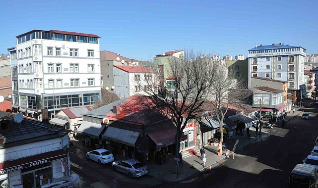 Kars'ta Kira Krizi: Vatandaşın Belini Büküyor