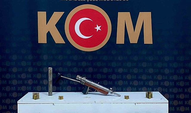 Kars'ta  Silah Operasyonu: Çok Sayıda Silah ve Mühimmat Ele Geçirildi