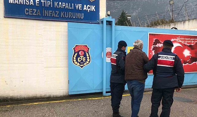 Manisa'nın Saruhanlı ilçesinde, dolandırıcılık suçundan aranan şahıs yakalandı