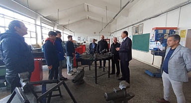 Müdür Gün; “Meslek lisesinin avantajlarını elde etmek için etkili ve düzeli ders çalışalım”