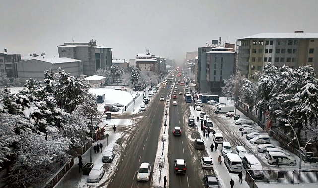 Muş, Beyaz Örtüsüne Bürüündü! Havadan Görüntüler Hayran Bırakıyor