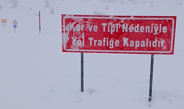 Muş'ta Yoğun Kar Yağışı: Hasköy-Mutki Yolu Ulaşıma Kapalı