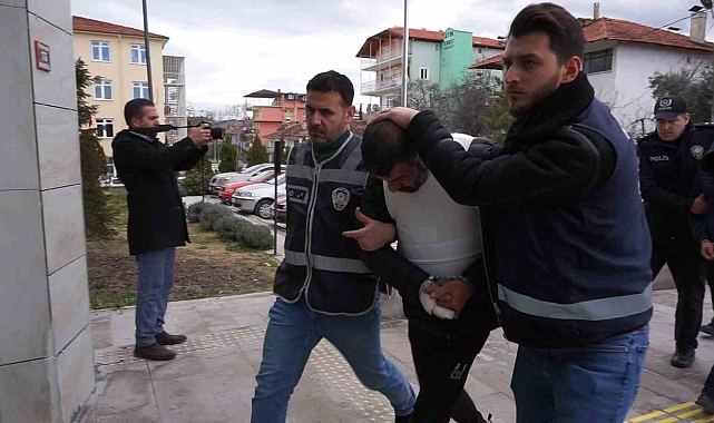 Özlem Şımarık cinayetinde yargılanan 9 sanıktan ikisine tahliye kararı
