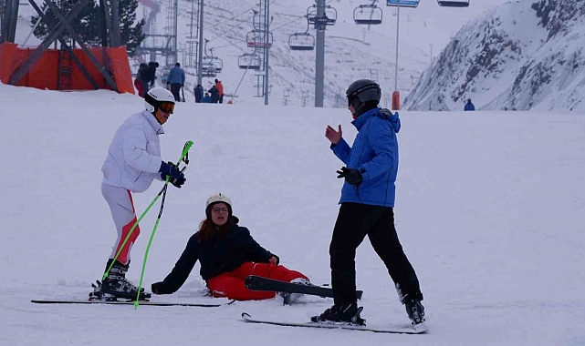 Palandöken'de Kayak Tutkunları İçin Unutulmaz Bir Kış