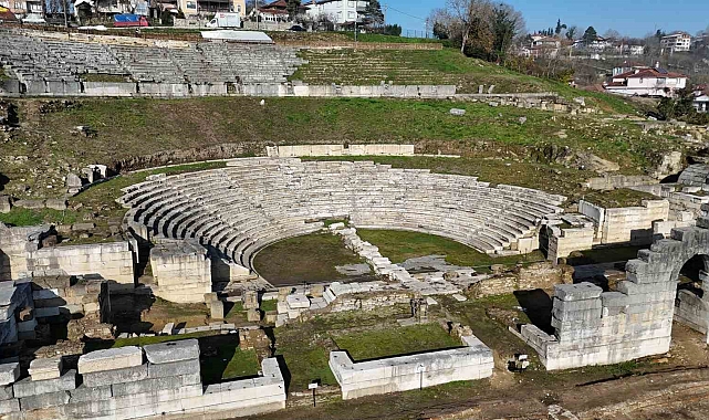 Roma dönemine ait tiyatro bileti bulundu
