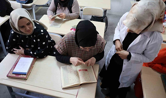 Sivas'ta İşitme Engelliler İçin Yeni Bir Kapı: İşaret Diliyle Kur'an Eğitimi