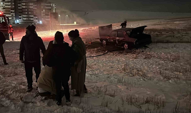 Sivas'ta Kan Donduran Cinayet: İkiz Kardeş, Aile İçi Dramada Annesini ve Kardeşini Öldürdü