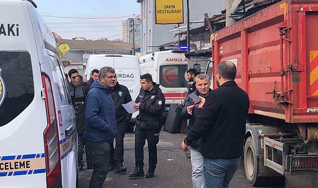 Tekirdağ'ın Çorlu ilçesinde lokanta önünde erkek cesedi bulundu