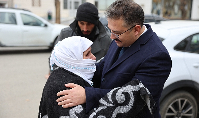 Vali Turan güne esnaf ziyareti ve vatandaşlarla sohbetle başladı