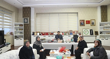 Zehra Ana Derneğinden Rektör Alma’ya Ziyaret