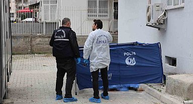 Adana'da Facia: Cam Silerken Düşen Kadın Hayatını Kaybetti