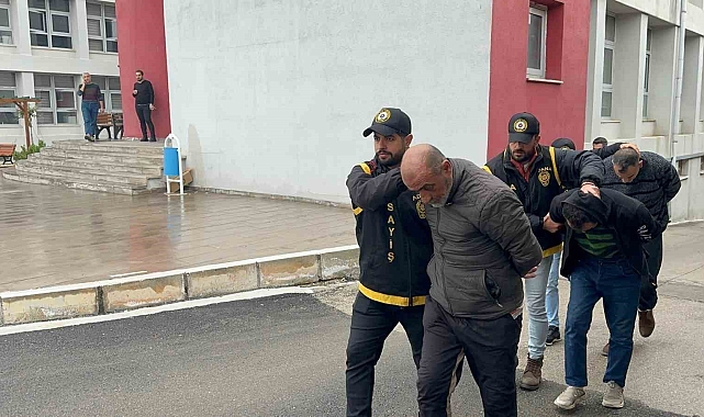 Adana'da Uyuşturucu ve Kıskançlığın Karıştığı Cinayet: 3 Tutuklama