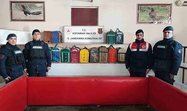 Adıyaman'da Horoz Dövüşü Baskını: 8 Gözaltı, Silaha El Konuldu